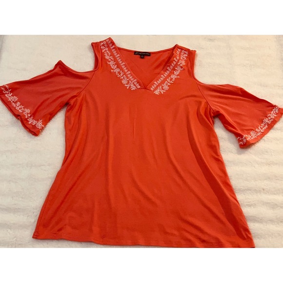 Adrianna Papell Tops - Adrianna Papell Womens Coral Cold Shoulder Embroidered V-Neck Top M